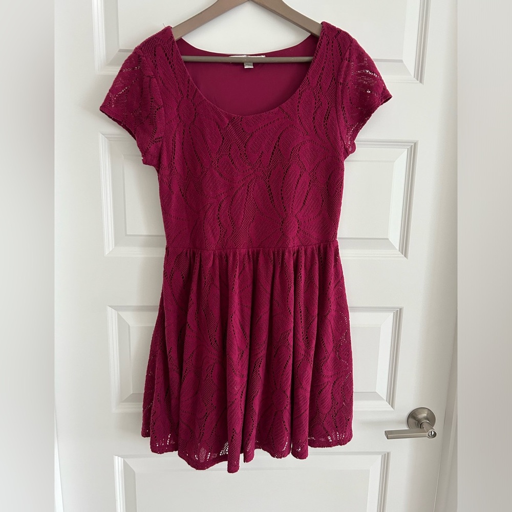 LC Lauren Conrad Lacy Mini Dress Berry Pink Purple Size L